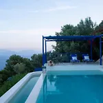 Balcony - Lefkada-travel