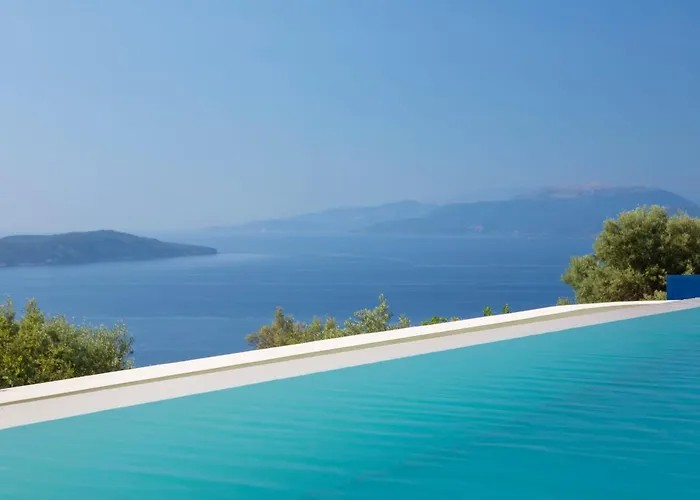 Balcony - Lefkada-travel *